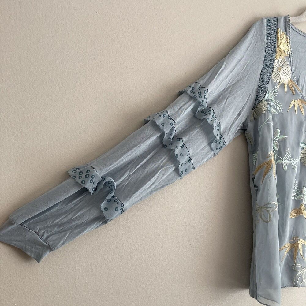 Anthropologie Tiny Frances Embroidered V-Neck Long Sleeve Ruffled Top Size XS - Picture 6 of 10